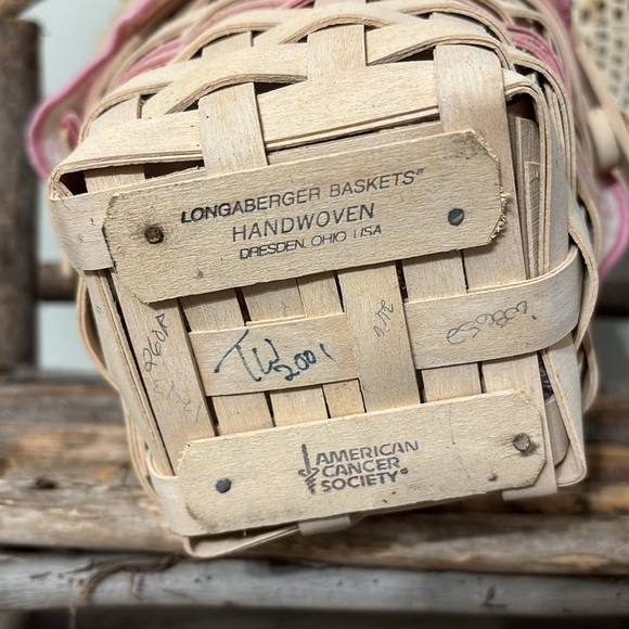 LONGABERGER 2001 BREAST CANCER HORIZON OF HOPE BASKET W/Hexagon Wood Top & Liner - Picture 6 of 17